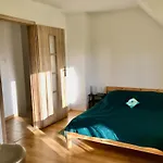 بيت للعطل Charming Countryside ولين