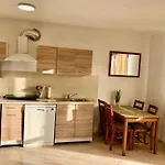 Charming Countryside بيت للعطل *