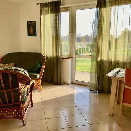 Charming Countryside بيت للعطل