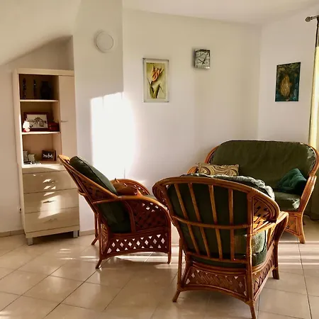 Charming Countryside Feriehus *